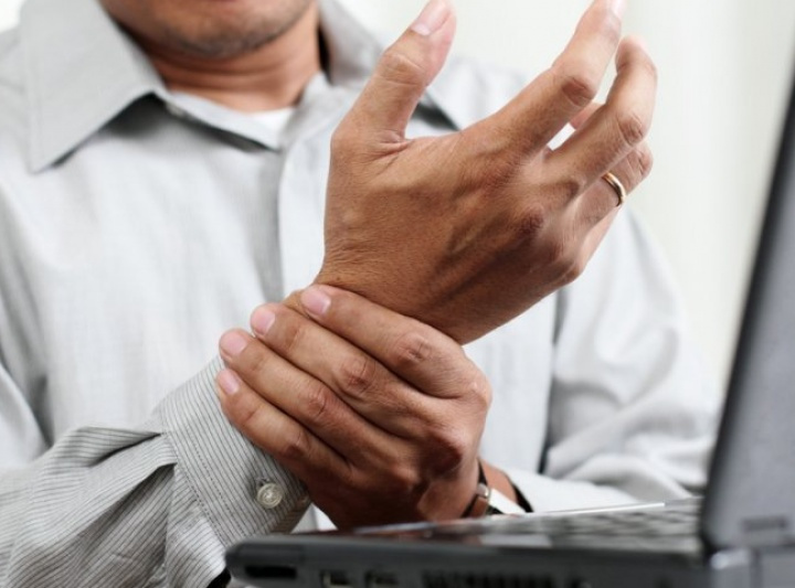 Vazy, šlachy, karpální tunely