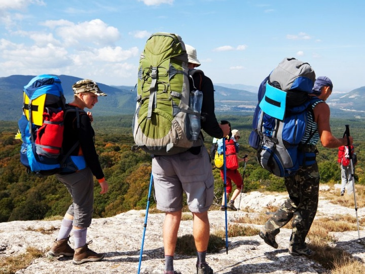 Rekreační i profesionální sportovci, turisté